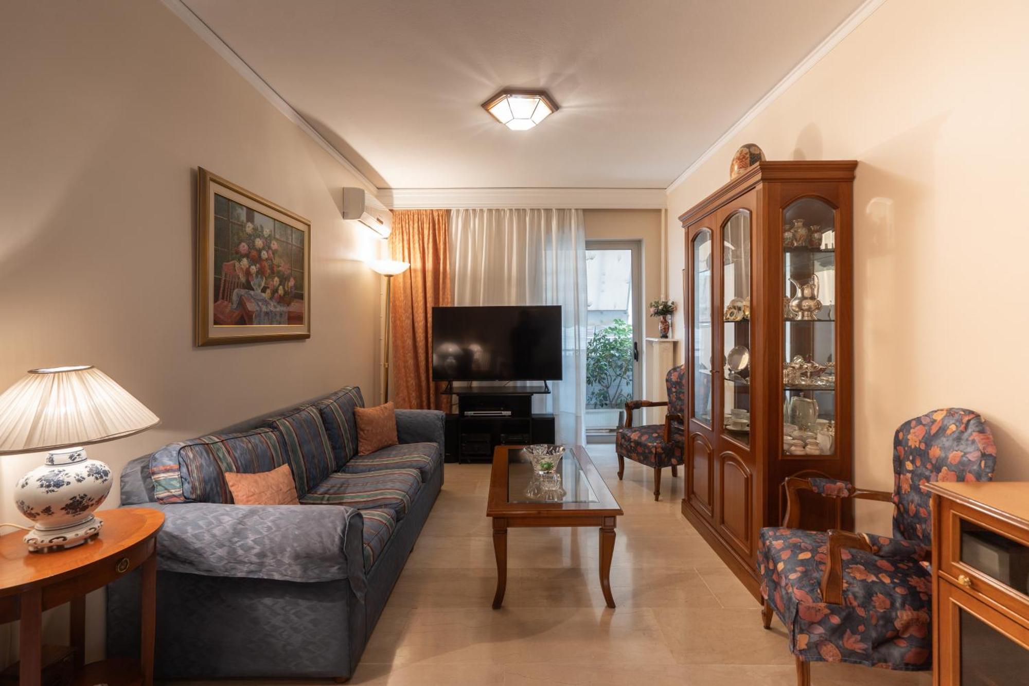 Thissio Family Apartment Athena Bagian luar foto