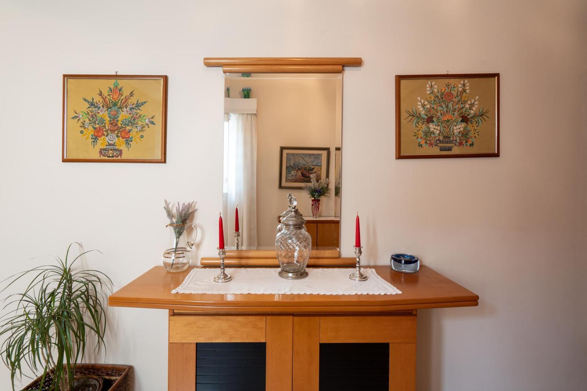 Thissio Family Apartment Athena Bagian luar foto