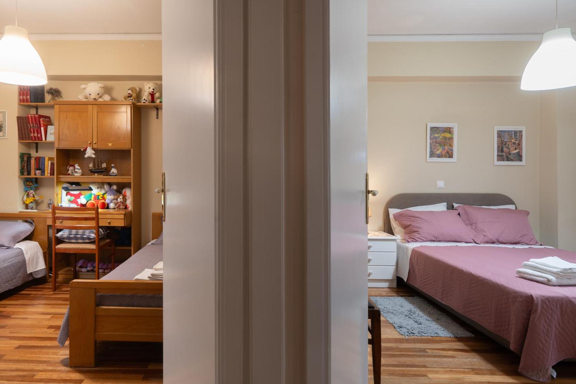 Thissio Family Apartment Athena Bagian luar foto
